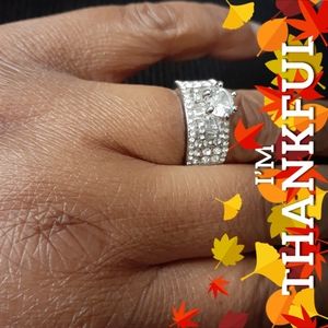 Meet your Posher, Joyce